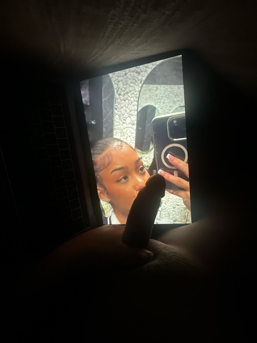 Thepalroy13631's tweet photo. Trib4trib or dm irls HIGH AND HORNY 💦 https://t.co/VGfMmVQBBe