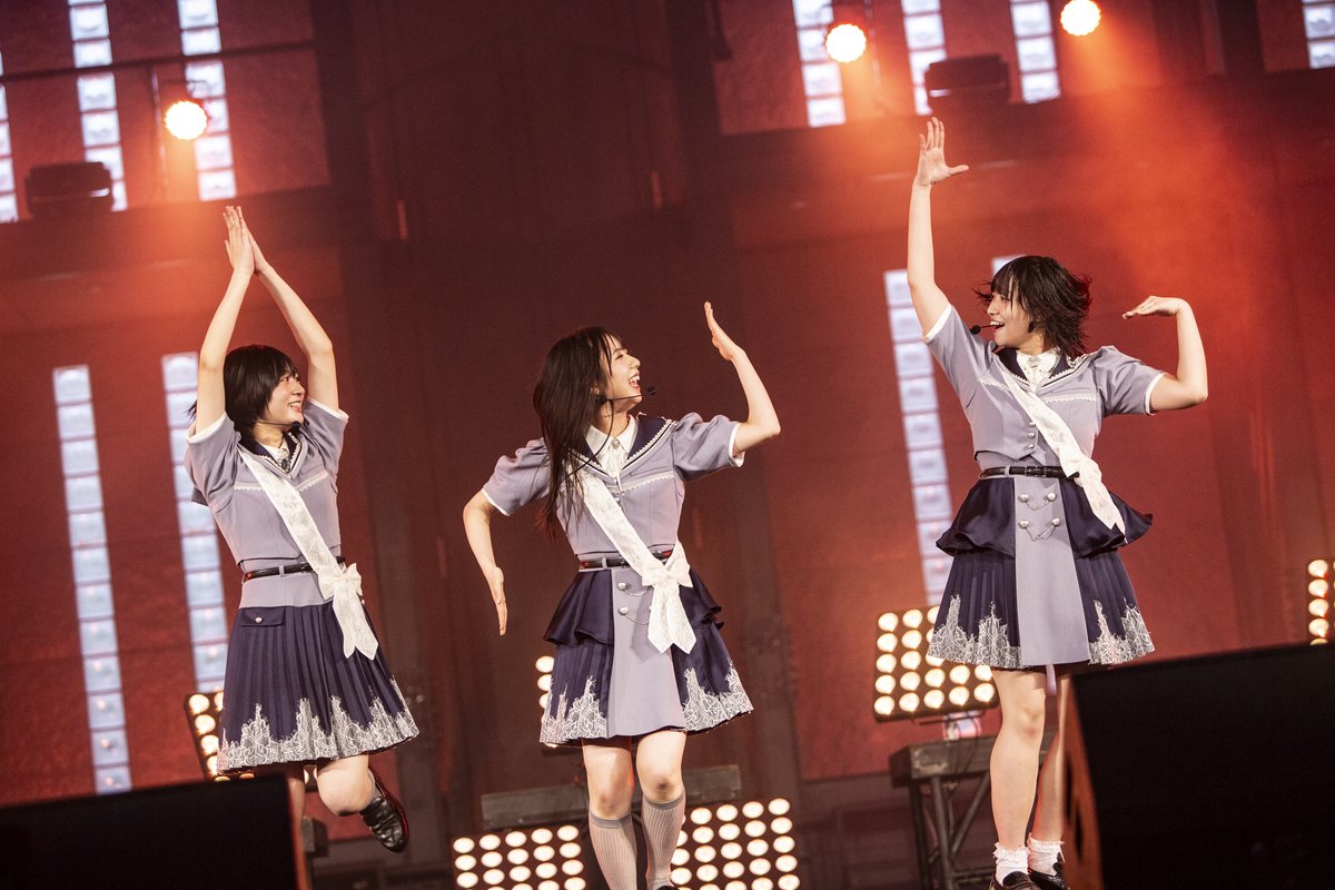 BLTTV's tweet photo. 🆙最新記事を更新🆙

僕は、彼女たち20人をあの夜、信じられると思った。〜「結成3周年記念　僕が観たかった『青空野外』ライブ2026」をメンバーと振り返りながら、Abema全編無料配信を楽しもう〜【第3回】

僕が観たかった #青空野外ライブ 2026を
メンバーと共に振り返り❣️

【第3回】には
#安納蒼衣
#今井優希
#岩本理瑚
#杉浦英恋
#八重樫美伊咲
の5人が登場です🚩

B.L.T.の僕青取材班としては、
たくさんの現場で取材させていただいているので
僕青メンバーの近況も想いも
リアルタイムで聞いているつもりです。
でも今回、改めて”全員”に取材させてもらったことで
知らなかったこと、気付けなかったこと
まだまだたくさんあるんだなって。
20人もいれば、価値観、温度感……
違ってくることもある。
でも、メンバーたちは諦めずに
「#僕青」を愛して、一つになろうとしています。

記事は💁‍♀️https://t.co/KNxlRq8APe

見逃し配信は💁‍♀️https://t.co/EKTKg0gWv2

#僕が見たかった青空
@BOKUAOofficial 

#僕青豊洲PIT完売計画