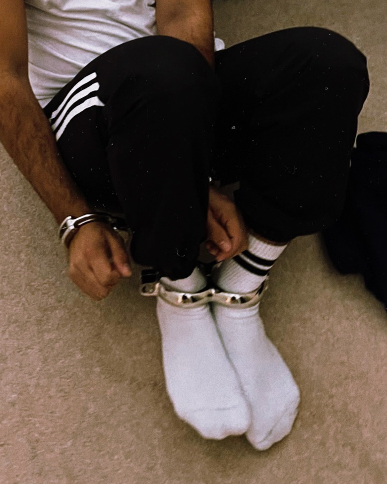 BoundForUse's tweet photo. Just keep me bound and throw the keys away 🤤

https://t.co/PrvxppRGCl https://t.co/inhIB9M4rr