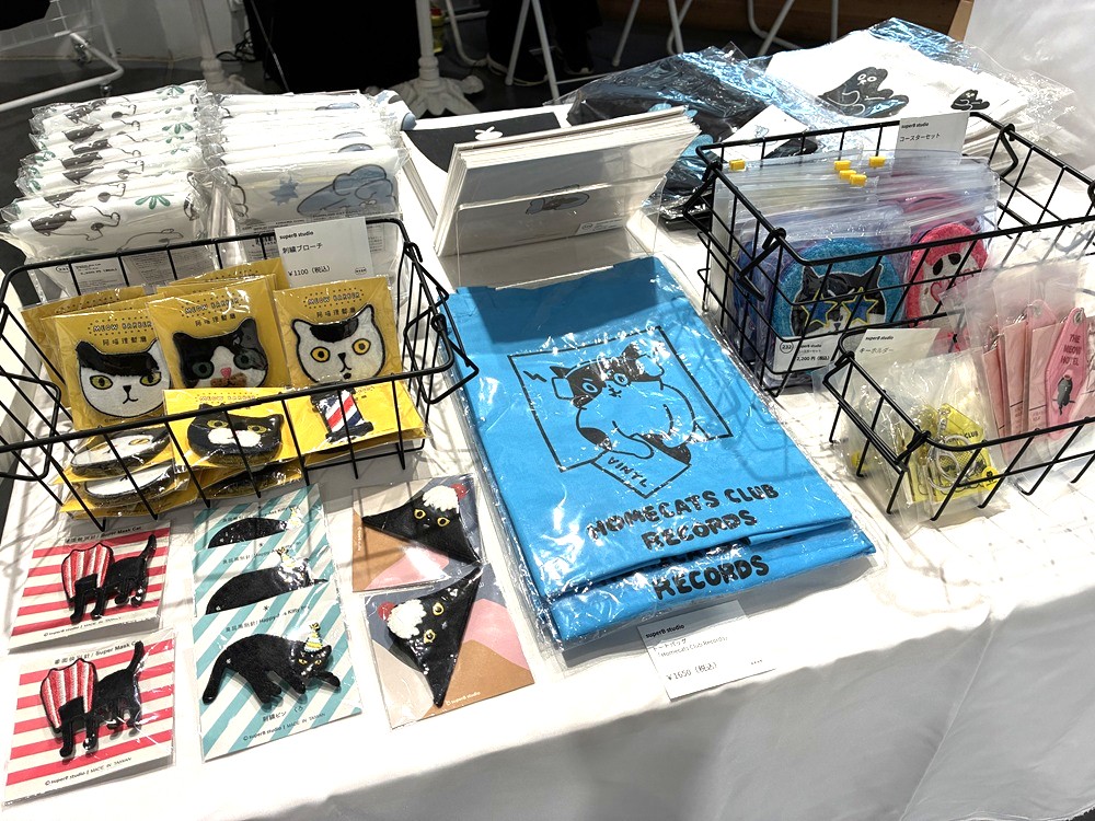 claboratoryscom's tweet photo. 猫幸福展 Taiwan Artists Cat Exhibition @ 代官山 MONKEY GALLERY 8月9日まで開催中です！
8月8日の「世界猫の日」にちなみ、おすすめ台湾作家4名による「猫」をテーマにしたグループ展です。
猫たちが紡ぐ様々な“幸福な時間”をぜひお楽しみください！
https://t.co/GwHGMe6PXI https://t.co/JoH25ITQOF