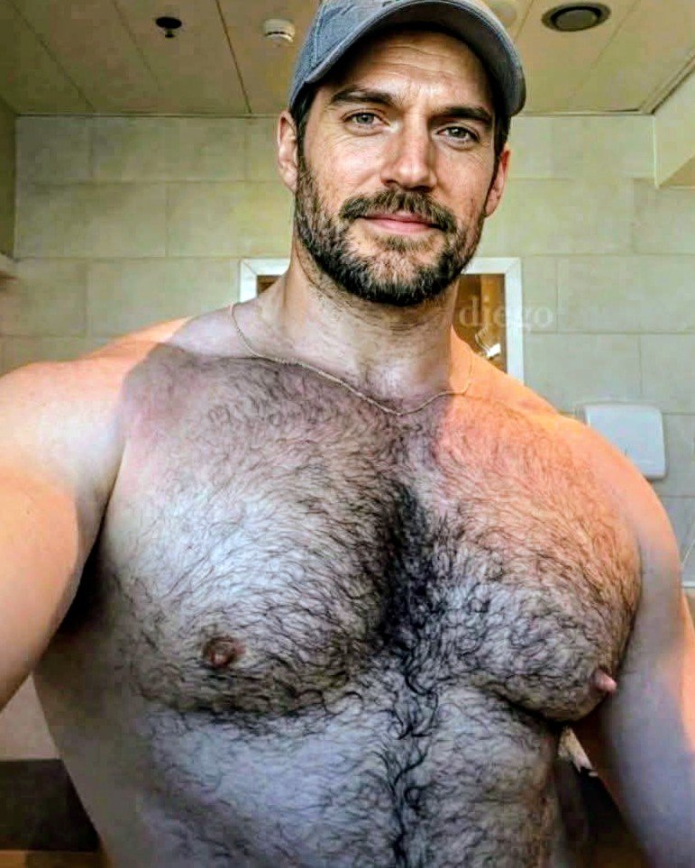 1Angardi's tweet photo. La perfección si existe...💪🏻🔥💪🏻 #GuaposDeGym #MuscleMonfay #LoBuenoDelCalor #delicious #hairymuscle #beardedman #sexy #HenryCavill #mondayvibes #lunesdemorboyprovocacion https://t.co/FQ0DrRIpLi