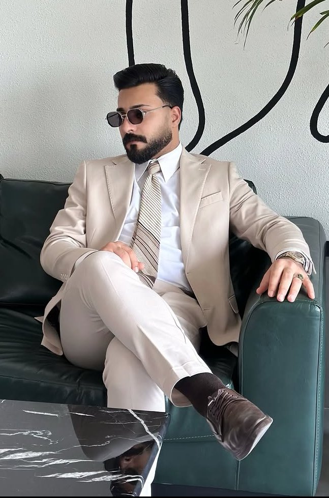 MiddleEasternMe's tweet photo. There just is this natural superiority ro Arab men 😍 https://t.co/4czg6YlvnF