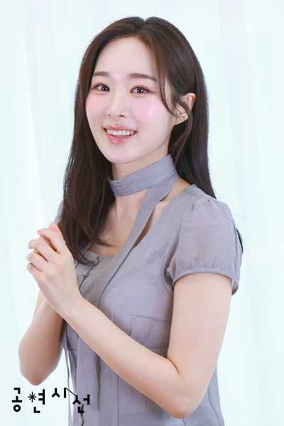 S27M_official's tweet photo. [Interview]
뮤지컬 <소년의 초상> 성민재 · 김단이 · 정백선 · 도유현, 한 점의 그림에 삶을 담다

🔗 https://t.co/o95LLfgJJY

#성민재 #SEONGMINJAE #뮤지컬배우 
#S27M #에스이십칠엠 https://t.co/5xqzqcjvnG
