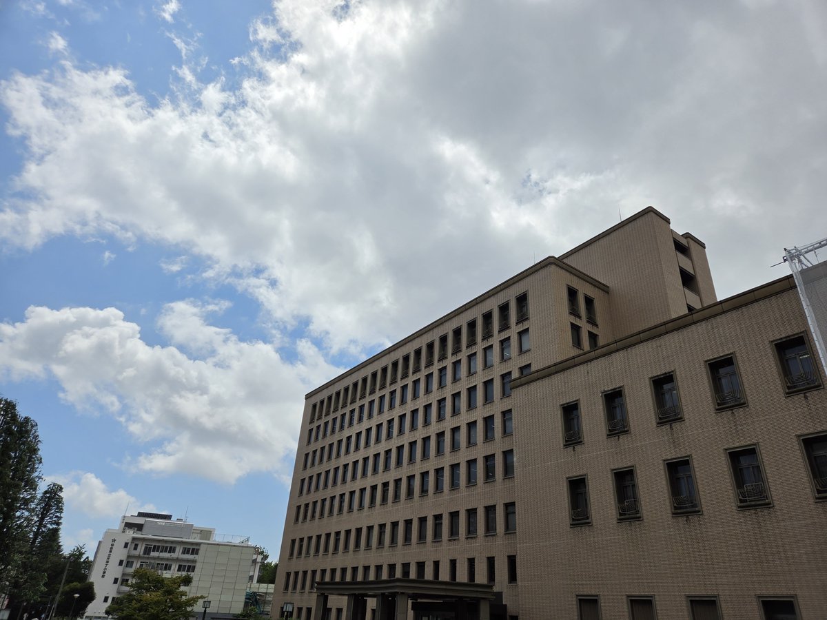 SEEBEE737's tweet photo. 仙台・片平で法務に関わる。亡き森谷から「我々が携わる意義がある」と誘われるも本人は早々に辞退し残された私は一昨年まで超人気者でした。なんであれ忙しくないのがよろし。東北南部は梅雨明け。熊本の鎮静を祈る。仙台七夕前夜祭・火遊びは5日。 https://t.co/08MduN0D49