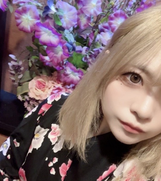 omiminn's tweet photo. 8月4日(火)
14時～23時30分  
※最終受付は23時    

出勤小町  
あむちゃん
ゆあちゃん
めあちゃん

ご予約お問い合わせは  
TEL 011-533-4133    

おみみん求人募集     
応募・お問い合わせは     
DM、 メール、応募フォームでお気軽に 
https://t.co/8DFRP8u8Ov https://t.co/WWf7xTSWYA
