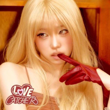jenniescharts's tweet photo. Most used 2026 songs by K-pop soloist on TikTok 

1. JENNIE, Dracula — 7.4M
2. YENA, Catch Catch — 2.1M 
3. JENNIE, Less than a Lover — 559K (+1) 
4. LISA, Goals — 556K (-1) https://t.co/c0XRtSjZpD