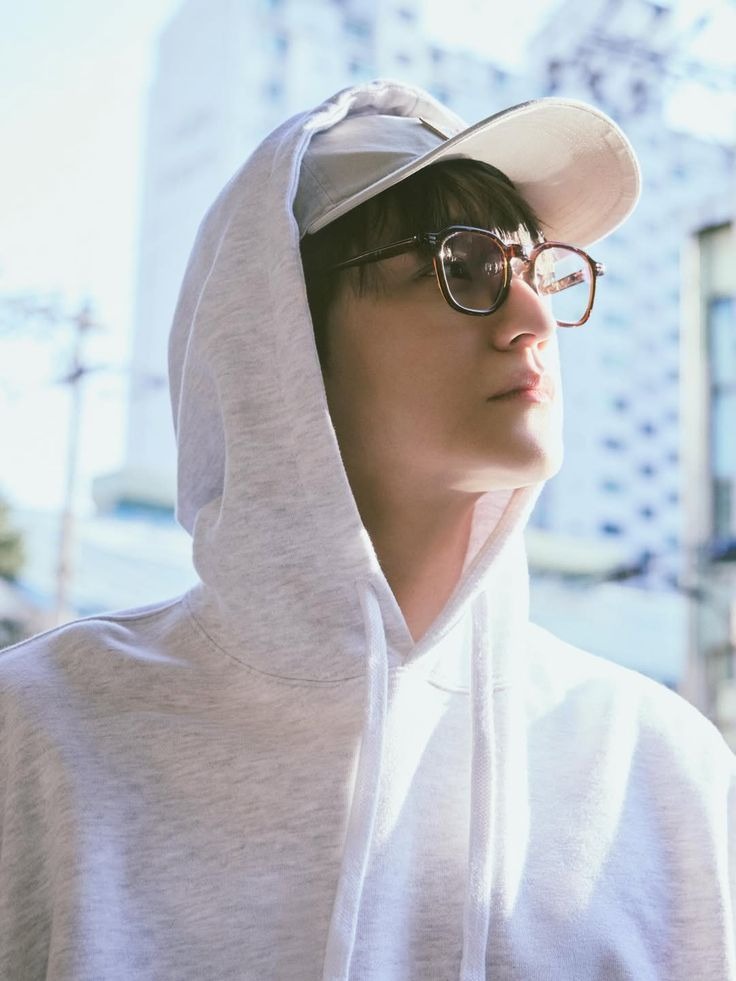 RPWORLDFESS's tweet photo. Aye | Like a quiet melody waiting for its verse, I hope our paths gently entwine. What quiet whisper of a life update or hidden TMI has your soul wandering into my quiet corner today? This has been Kim Bum, anyway. https://t.co/xY80rBe7mF