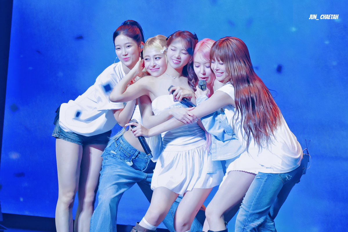 junchaetah's tweet photo. 🥰😚🩵
260801 PUREFLOW IN KANAGAWA

#LE_SSERAFIM #르세라핌 #ルセラフィム
#KIMCHAEWON #CHAEWON #김채원 #채원 #チェウォン https://t.co/O7NWIpbETj