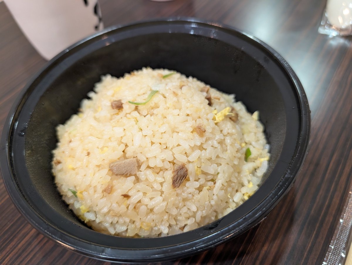 wise_iyasaka's tweet photo. 中華食堂一番館新大久保店
出前館にてデリバリー
高田馬場店が閉店して
まさか！食べられるとは思いませんでした
相変わらずのボリュームでめっちゃ美味しかったです https://t.co/HVd4PNzWgy