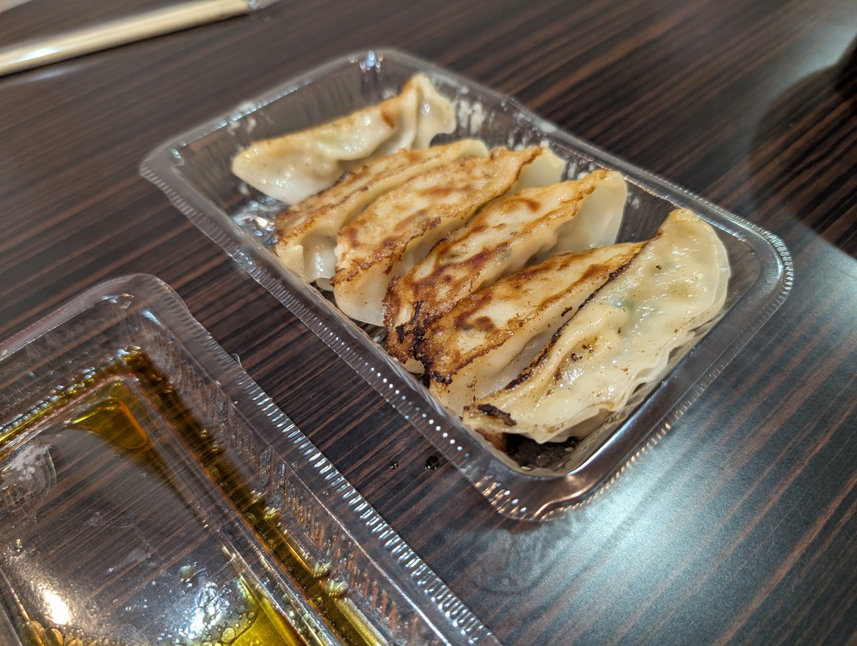 wise_iyasaka's tweet photo. 中華食堂一番館新大久保店
出前館にてデリバリー
高田馬場店が閉店して
まさか！食べられるとは思いませんでした
相変わらずのボリュームでめっちゃ美味しかったです https://t.co/HVd4PNzWgy