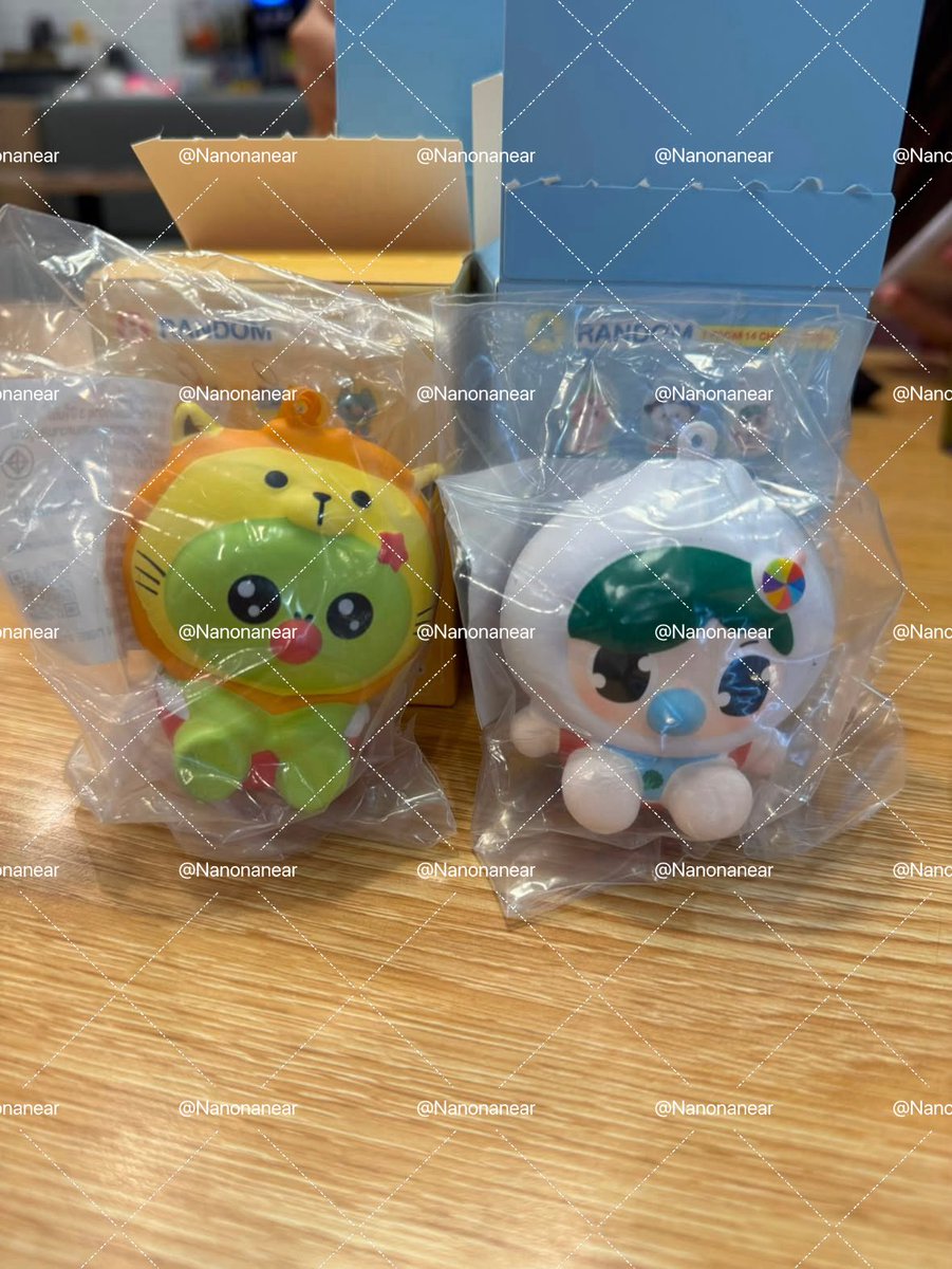 Nanonanear's tweet photo. ส่งต่อสกุชชี่หลานฮะ 390฿ รส ✅
(แกะเช็คตัวเฉยๆ ยังไม่แกะพลาสติก)

นัดรับ mrt สายสีน้ำเงิน , srt สายสีแดงได้

 #ตลาดนัดgmmtv #คิงแมน https://t.co/QOCXI0KMqM