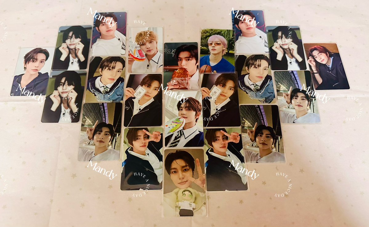 ItsMandyhere94's tweet photo. I have already collected all photocards of Haruta😝😝
Next station: super idol ruta
#이송하 #songha #하루타 #haruta #replyhighschool #ハルタ #Hyunjun https://t.co/P6nc2oaFlx