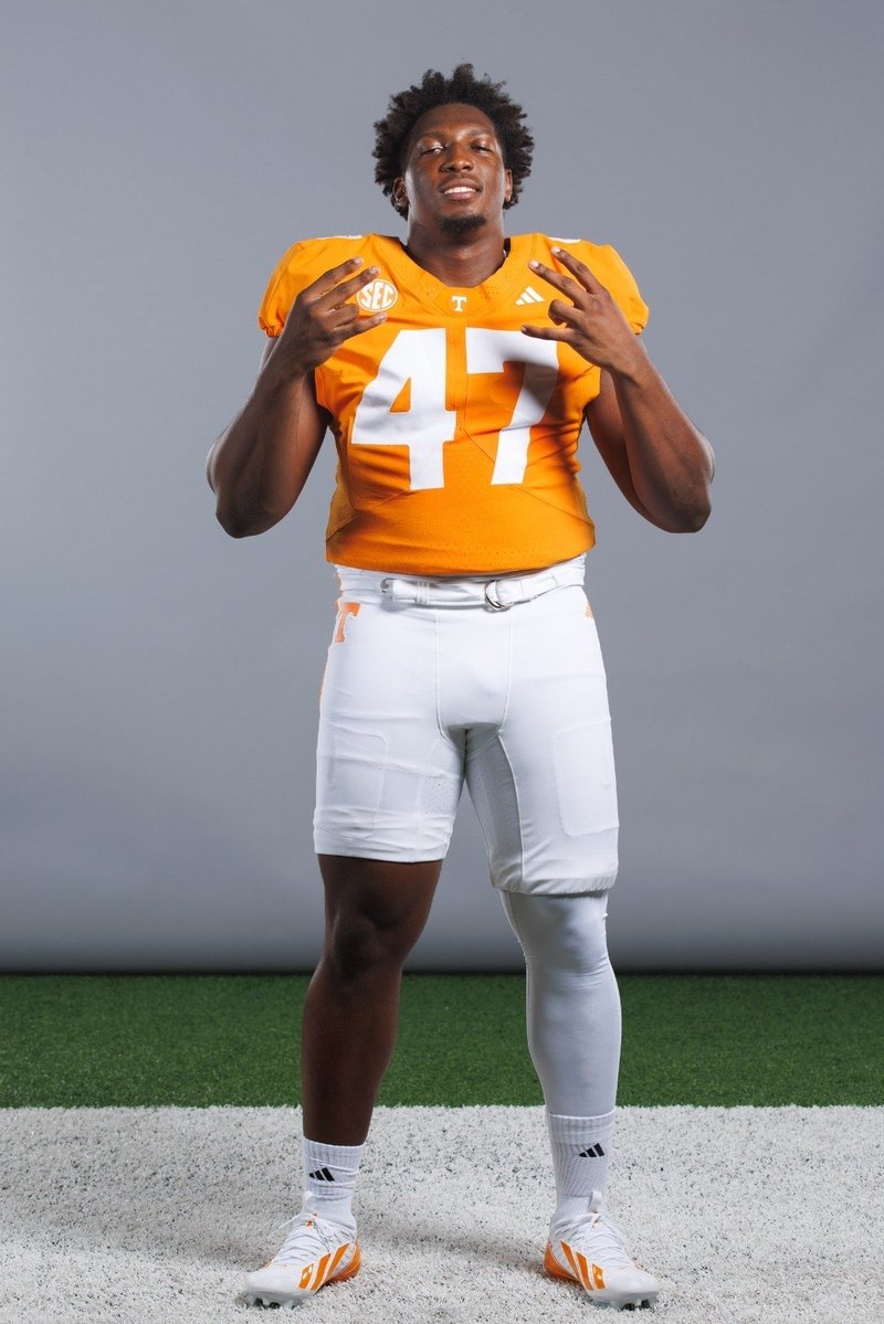 cioc1126's tweet photo. "Year 1 was the introduction. Year 2 is the statement❗️The work continues. 🍊 #GBO #GoVols https://t.co/TWhKaJgkbs