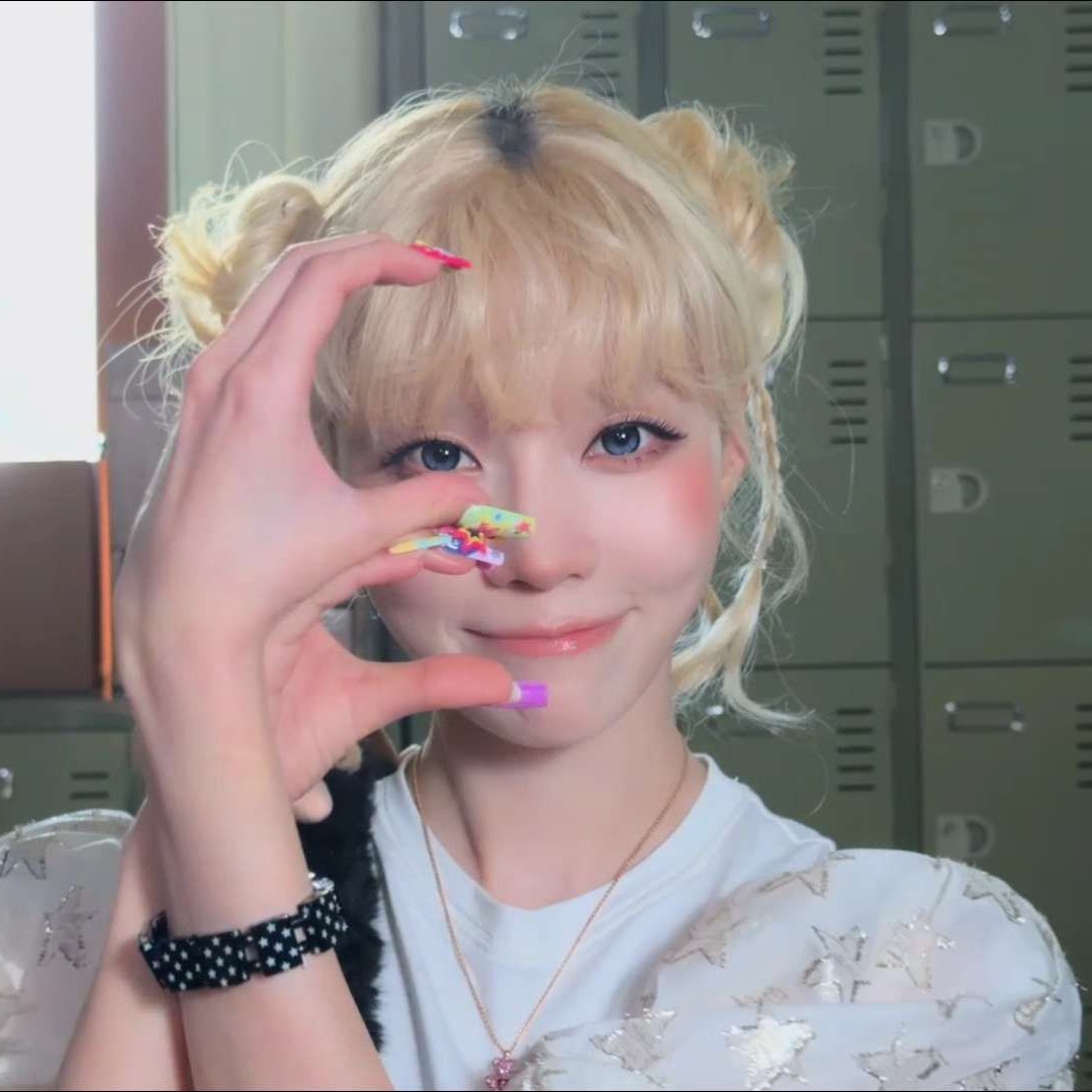 wntrloops's tweet photo. oh she’s so ADORABLE https://t.co/rAJZshittz