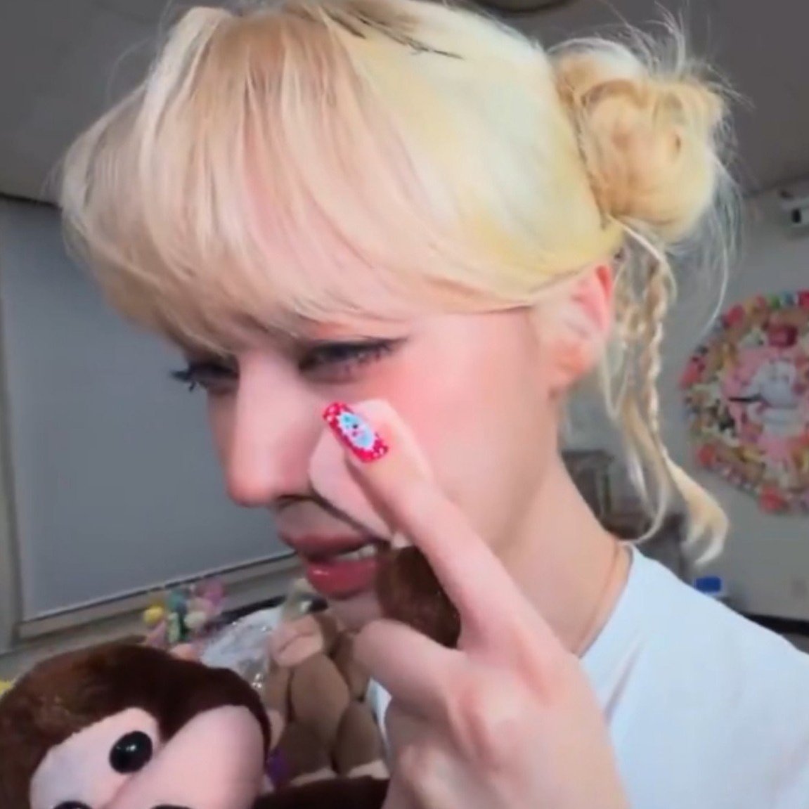 wntrloops's tweet photo. oh she’s so ADORABLE https://t.co/rAJZshittz