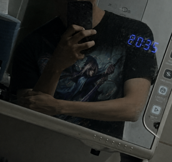 _moonflair1's tweet photo. 2 semanas e meia de academia... to fininho ainda mas to no foco🙂 https://t.co/237CIsQpBp
