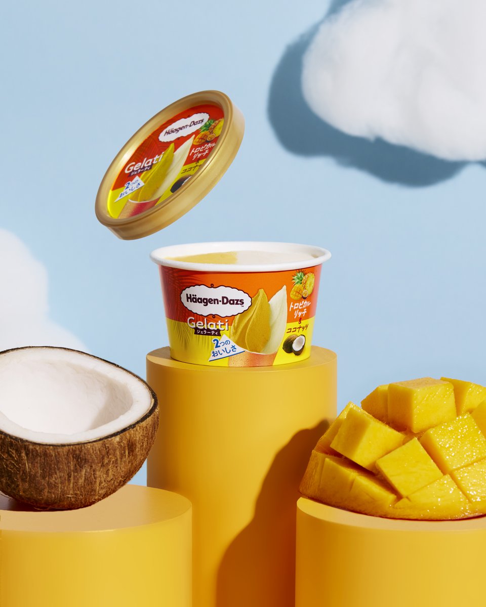 Haagen_Dazs_JP's tweet photo. ＼✨期間限定のジェラート✨／

ハーゲンダッツの夏の新シリーズ
ミニカップ「Gelati」はお楽しみいただけましたか？🍨

🍍『トロピカルリッチ＆ココナッツ』
🥜『ソルティキャラメル＆ピスタチオ』

素材本来の濃厚な味わいを引き出しながら
夏にこそ食べたくなるすっきりした後味です🥄

お見逃しなく！