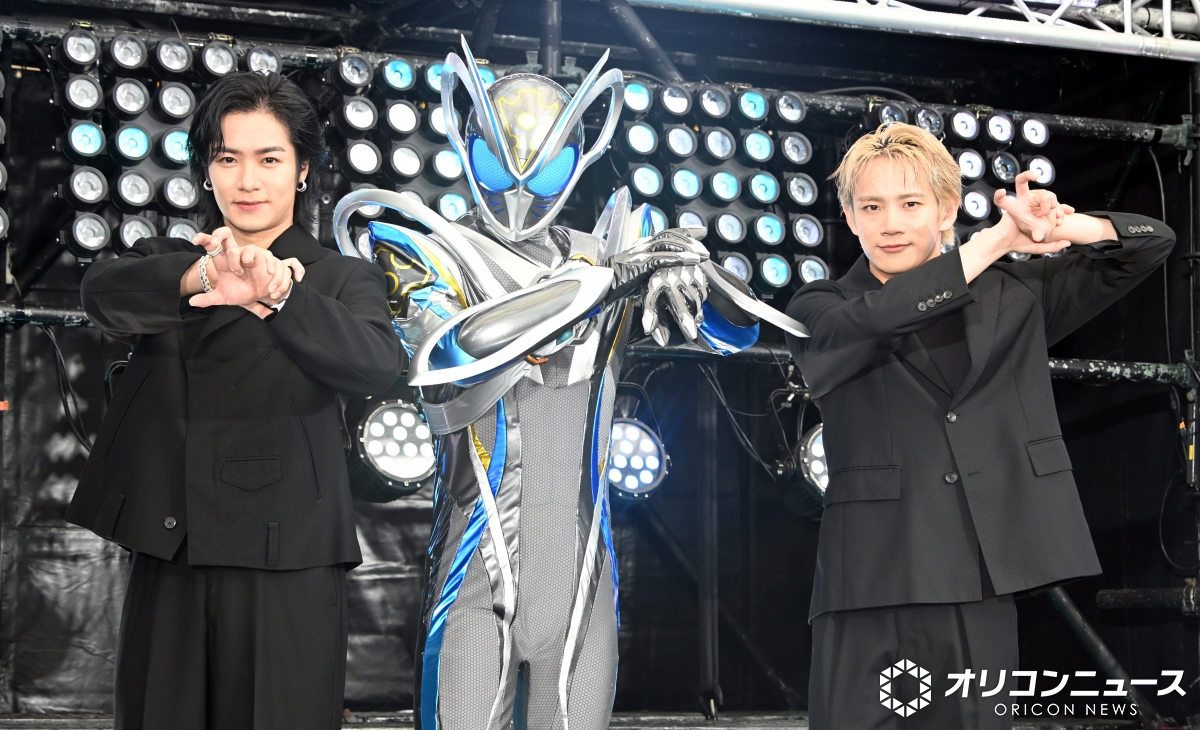 oricon's tweet photo. 『仮面ライダーマイス』主題歌担当
THE RAMPAGE、ライダーに名乗り❓️
https://t.co/CAAynMPaQG
⠀
干支モチーフ・未発表の"丑"に立候補
川村壱馬「乳牛系」浦川翔平「カフェオレ系」? https://t.co/gLamSI41zt