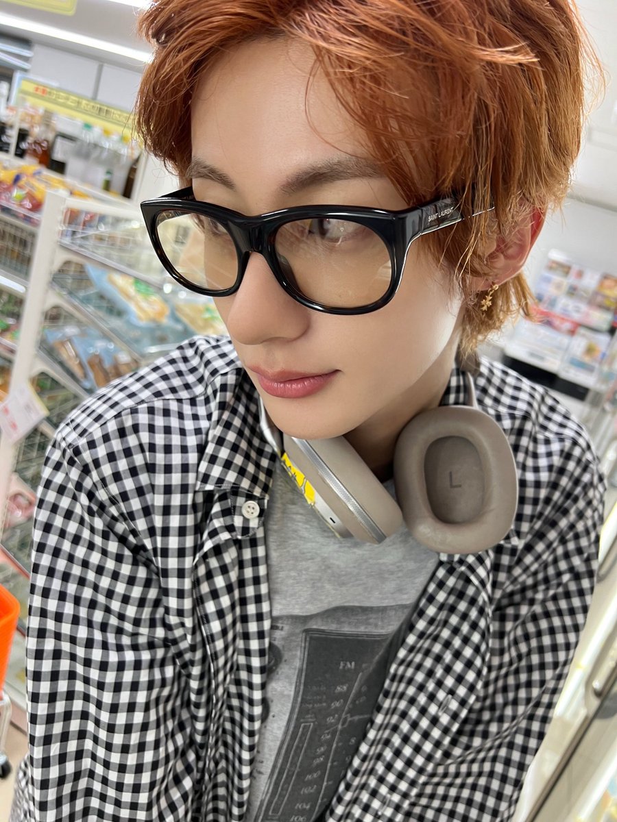antoknlee's tweet photo. Going on a grocery date with me please? https://t.co/qe5SDLmgHJ