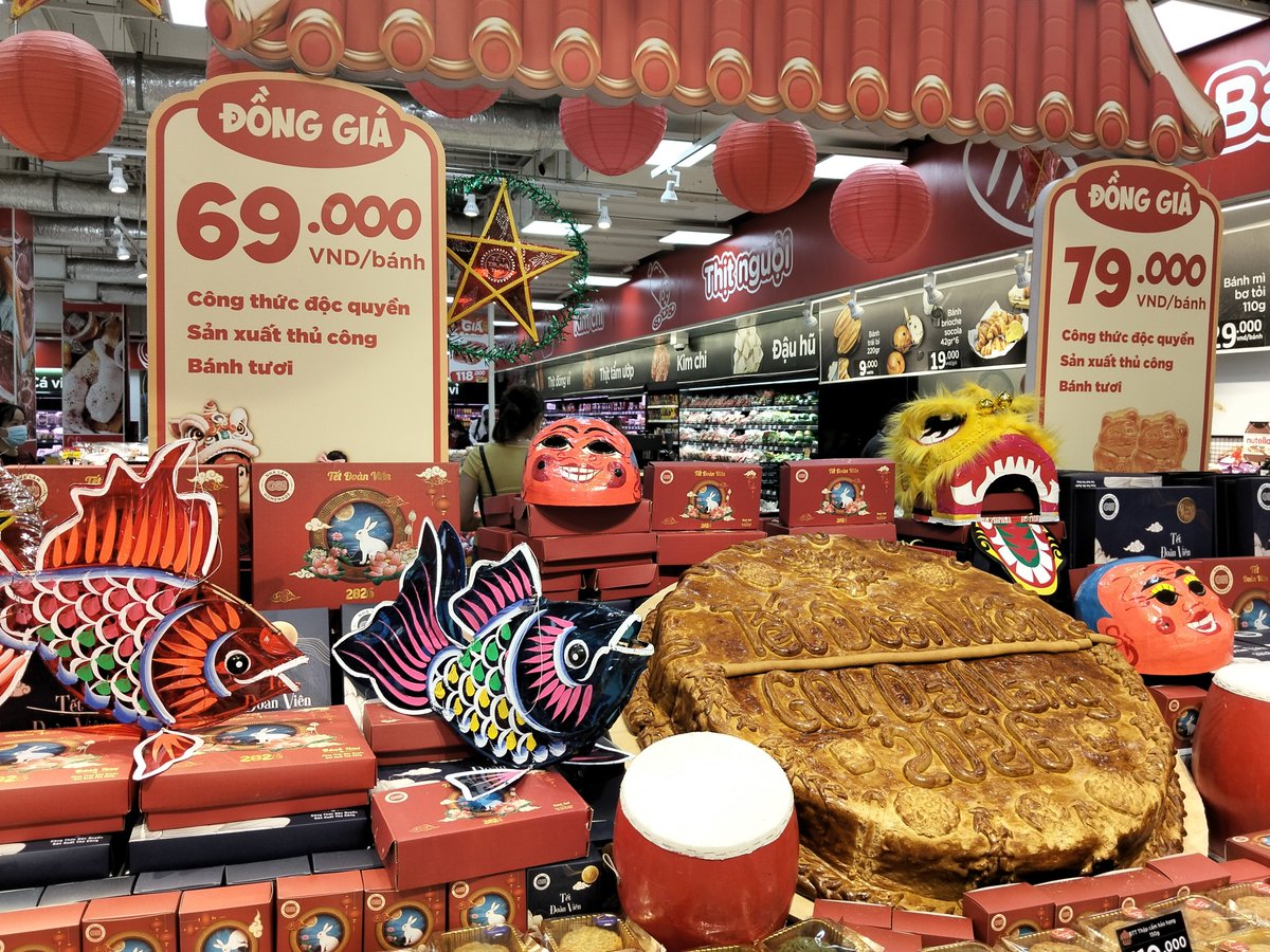 888mmzz's tweet photo. 《そんな季節🌛》

正式に並び始めました🥮
今年は9/25（金）ですね https://t.co/cCePGAluBr