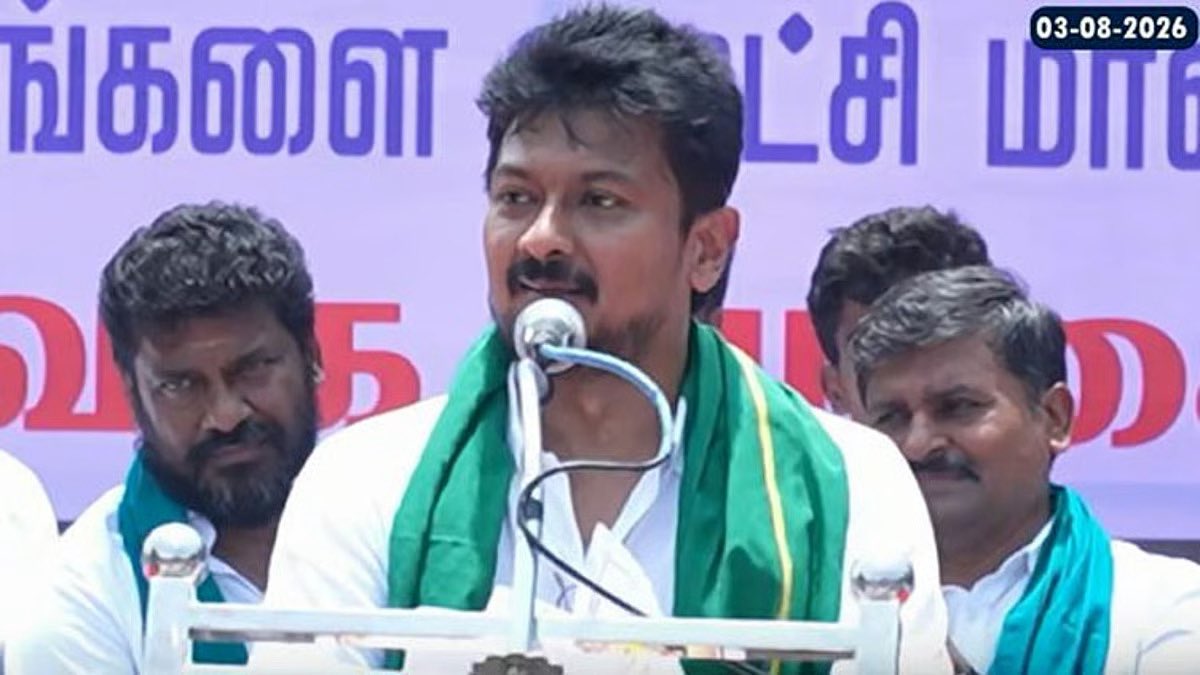 Shanmugamcpim's tweet photo. தமிழக எதிர்க்கட்சித் தலைவர் @Udhaystalin அவர்கள் பொதுவெளியில் ஆபாசமாகவும், அருவருக்கத்தக்க வகையிலும் பேசியிருப்பது வன்மையான கண்டனத்திற்குரியது.

பெண்களை இழிவுபடுத்தும் வகையிலான பேச்சுக்களுக்கு முற்றுப்புள்ளி வைக்க வேண்டும். அரசியலில் நாகரிகமாகப் பேசுவது மிகவும் அவசியம். https://t.co/PuxrimqSnE