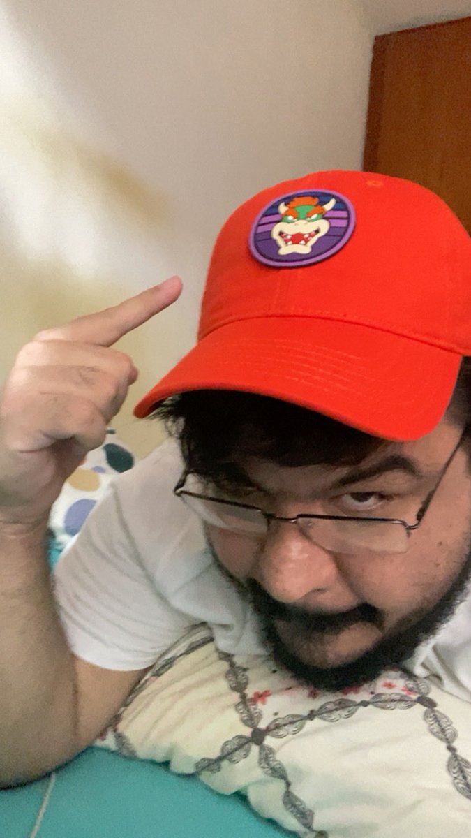 PinkGustavo's tweet photo. A primeira foto tem uns 4 anos, estou mais gordo #bowserday #bowserday2026 https://t.co/WpiMZy34hT