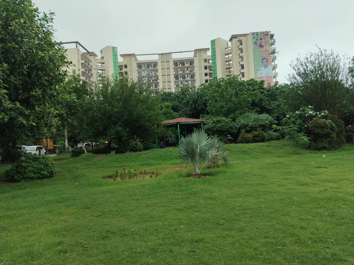 NSG_Comman's tweet photo. Millennium City
Sector 1 DENSO Appartment Manesar Gurgaon Haryana.
Best View 🌅🏝️☘️🌿
#Manesar #NSGManesar https://t.co/x2q9vYpREh