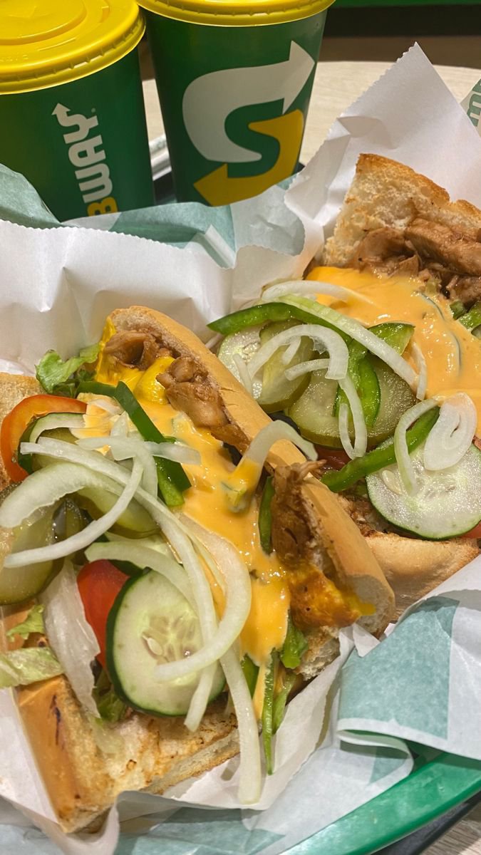 bluejeysa's tweet photo. burger bangor
https://t.co/UPYracwUeD

subway
https://t.co/Iw5IzTpyAW https://t.co/m4PqLbJqmk