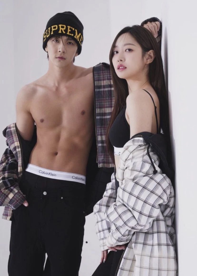 nugupromoter's tweet photo. Mimi

She recently got married with soloist/MBLAQ Thunder and debuted in a duo with him named Cattriever while also releasing solo music and opening her own music label named MOOVE! https://t.co/3E3EmAnmPY