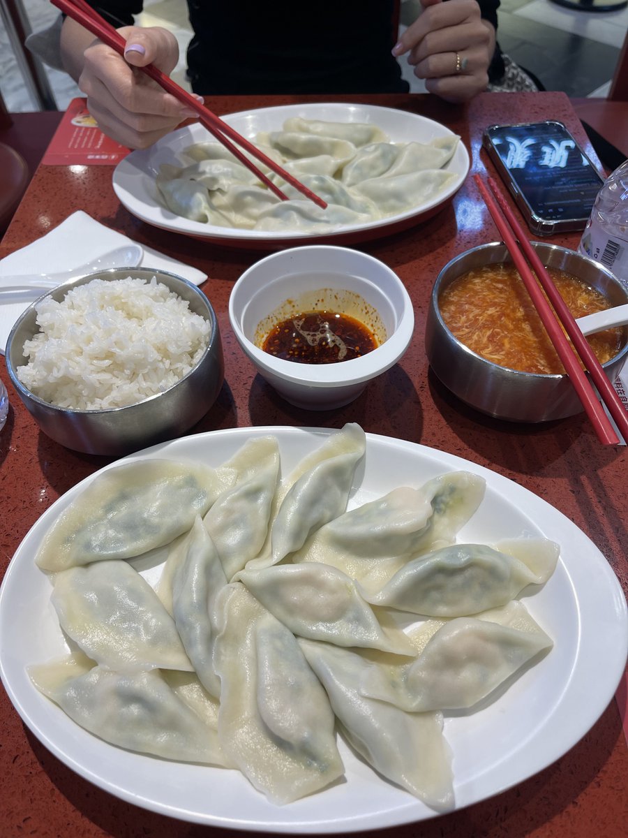 jakenbakeLIVE's tweet photo. The BEST and WORST of China! 🇨🇳 

Pt. 1 - $1 vs. $100 Dumplings 🥟 

LIVE on @WaterLynnn’s Twitch channel! https://t.co/TnRB5wyFqi