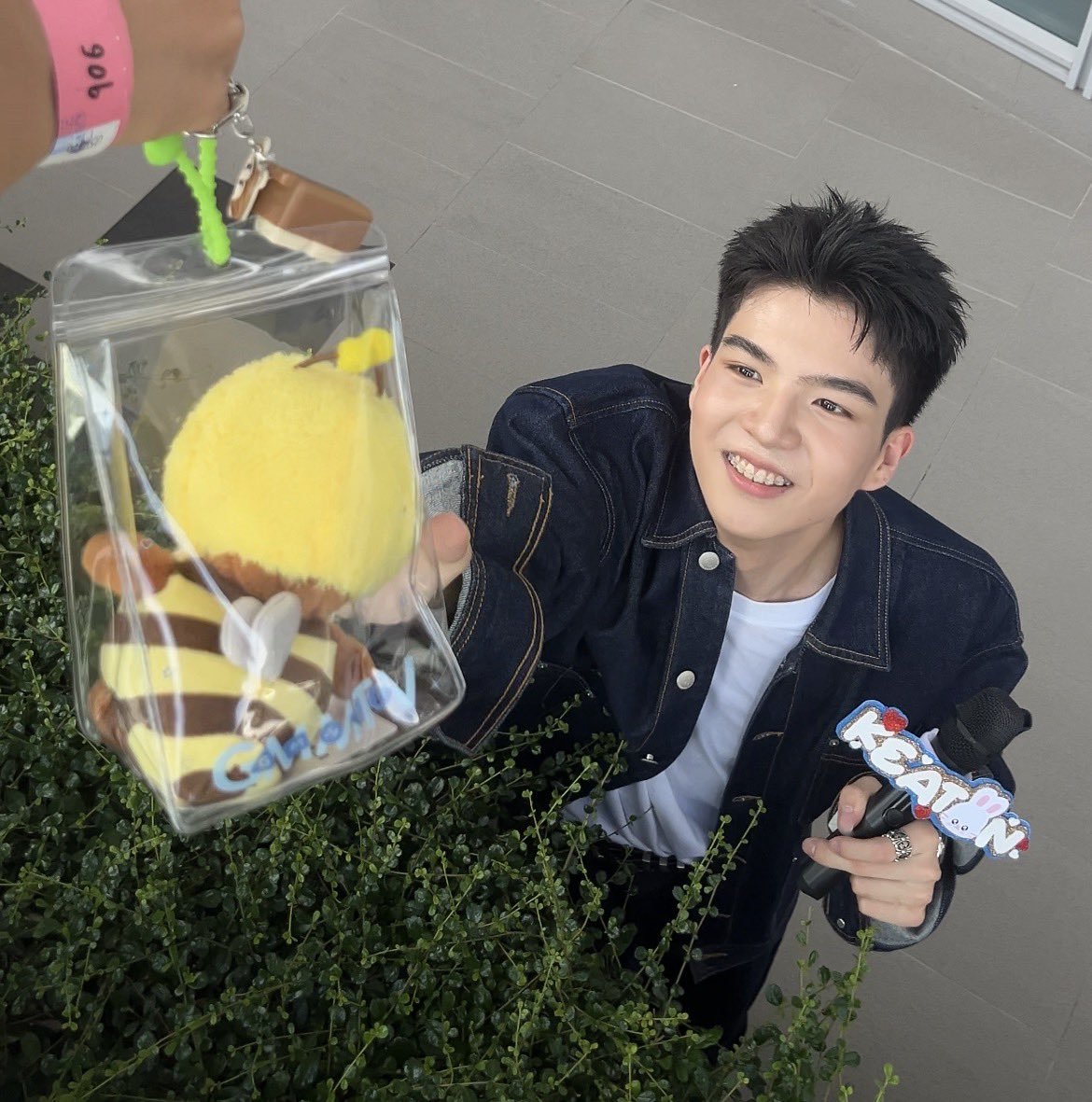 fangpcn's tweet photo. คิดถึงคีตั้น มีงานอีกได้เลยลูก ภาพนี้โคตรน่ารัก https://t.co/WrIe0a0zA0