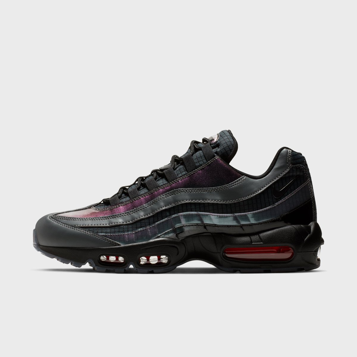 110slad's tweet photo. Nike Air Max 95 LV8 “Ember Glow”
Year: 2018-19 / SKU: AO2450-001 https://t.co/pkQLjp9qtL