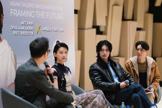 BcatcatB's tweet photo. Apr 2026- 
✨Speaker of a seminar in a university in Hong Kong, organized by the Hong Kong International Movie Festival Society

In the capacity of a young Asian talented actor✨

Aug 2026-
✨Speaker of a seminar, hosted by Ministry of Commerce, in collaboration with Thammasat University

In the capacity of a young entrepreneur extending his brand to global✨

See how far he's achieved.....

Win SOURI Local to Global 
#winmetawin
#souri #souribkk
