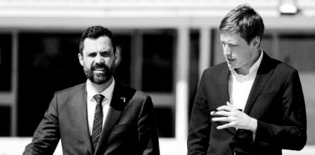 francescd's tweet photo. ERC, el Cas Sagrera i la corrupció:

Oriol Sagrera era el segon de Roger Torrent i va ser l’home a l’ombra per mantenir el Parlament en una mena de 155 permanent, al servei d’espanya, destruint tota coordinació independentista.

Quan ERC va regalar els vots per fer Illa president, Sagrera sortia de ser el número dos del Departament d’Empresa i els socialistes el van posar al capdavant del Circuit de Catalunya, una porta giratòria del tot irregular tal com ha alertat la l’Oficina Antifrau de Catalunya que hi ha detectat indicis de delicte i per això ara l’investiga la Fiscalia de Delictes contra l’Administració Pública.

Quan el van nomenar ja vam advertir que era improcedent (ho va fer en @jcanadellb) i el president Illa va respondre que no hi veia cap incompatibilitat.

Les portes giratòries, fins i tot quan són legals -que no és el cas-, són corrupció política.

ERC calla -perquè d’aquestes martingales viu el partidet!- i Sagrera ja fa tard a dimitir.

https://t.co/e0SBR2RQfc