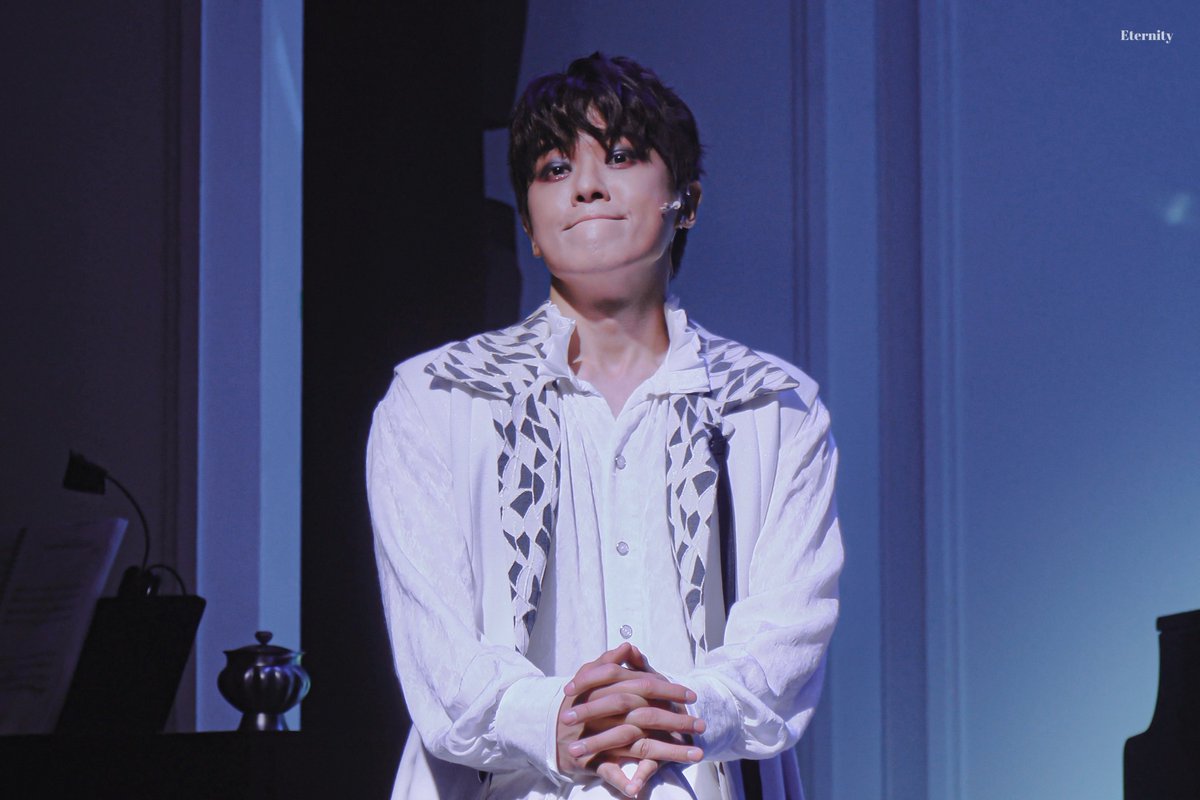 duddnjsmnt's tweet photo. 260731 스트라빈스키
스페셜 커튼콜 : 도돌이표

슘 役 | #박선영

또 다시 곡을 써 https://t.co/mzq5ANTYzf