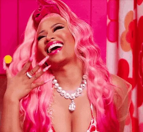 slykay30's tweet photo. The first female rapper to debut at no.1 since Lauryn Hill https://t.co/LQaF46Fg2l