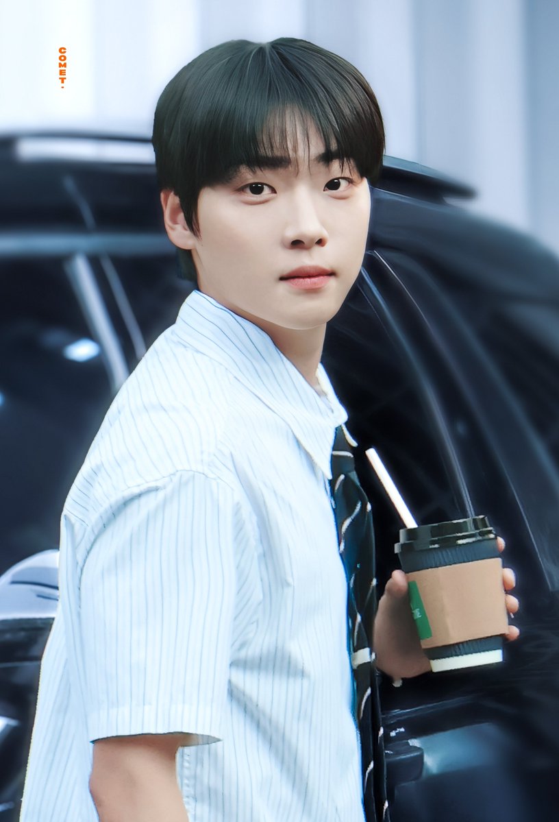 COMETion_'s tweet photo. 260803 SOUNDWAVE 9주년 POPUP HQ 
-
🧡🧡💕
#이션 #ETION #ONF #온앤오프 #코멧션 https://t.co/uvWiq1DQgo