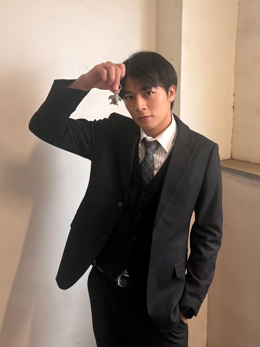 saitoryu616's tweet photo. 塩野オフショット。
#キスは捜査のあとで #キスあと https://t.co/93itClMurk