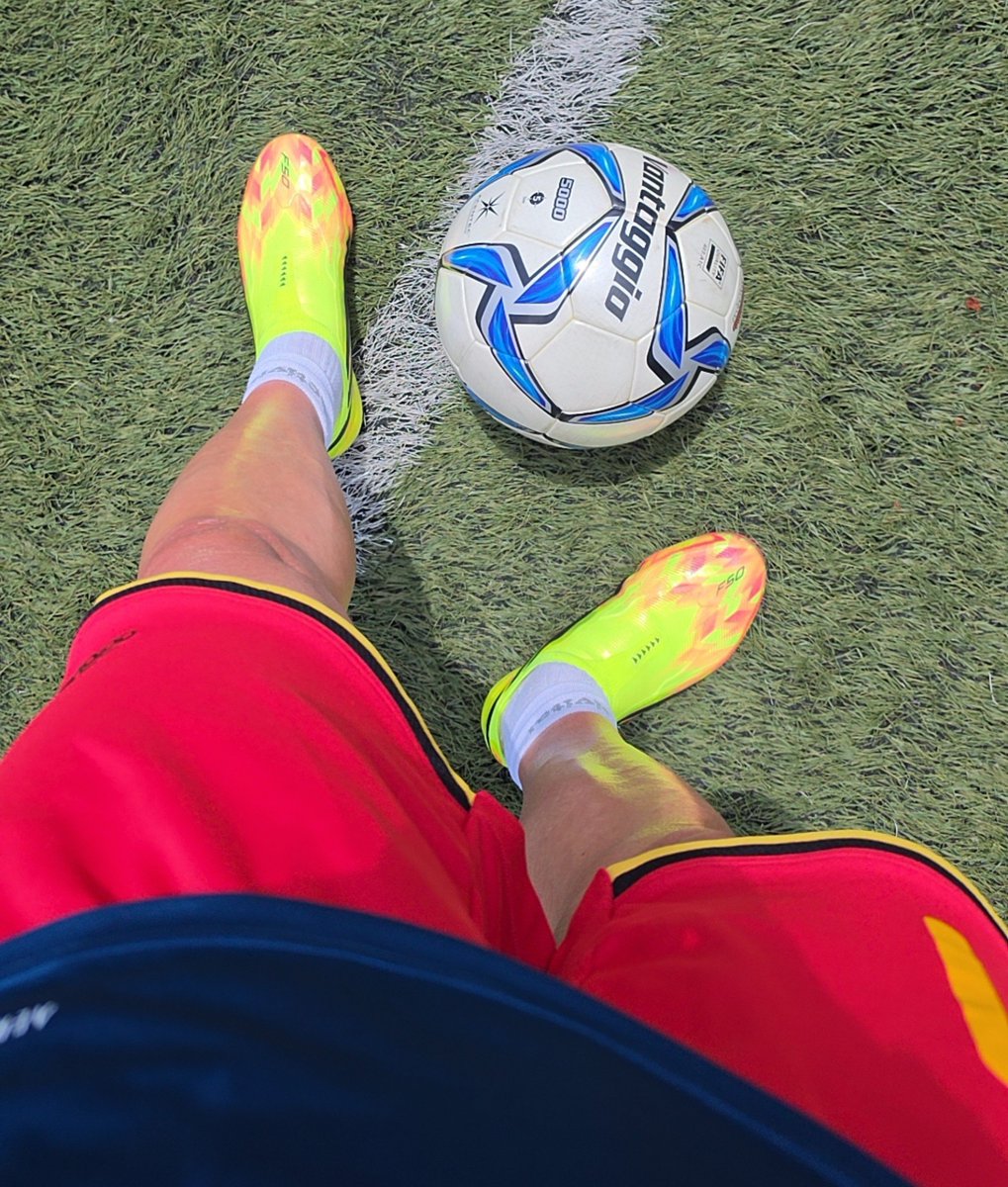 SHIGE2026's tweet photo. 球蹴り =͟͟͞͞⚽️ https://t.co/aiiHHsnBvp