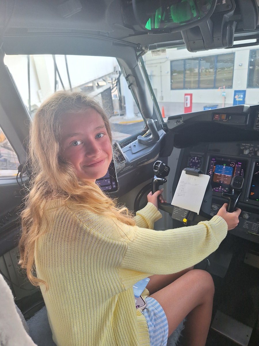 keithalverson's tweet photo. I just wanted to share an absolutely wonderful experience that we had with Delta Airlines. On our trip back from San Juan Puerto Rico yesterday (flight 1946) we were given a complimentary upgrade to First class. But that was only just the beginning. When we boarded the airplane, the pilot Captain David, offered my 12 year old daughter Kimmy, the opportunity to get a view of the cockpit of the Boeing 737-800 that we were flying on. 

And it gets even better, Captain David also allowed my daughter to sit in the Captain's seat💺 and pose for some INCREDIBLE photos. The Captain also showed her some of what seemed like a million flight controls and explained what they did.

My daughter Kimmy said that she can't wait to share the photos with her friends and that it was the "Ultimate Flex".

I just wanted to give a huge thank you to not only Captain David but to the entire flight crew and of course including the flight attendants. The flight attendants were beyond friendly and our filet mignon dinner was delicious. It was an absolutely INCREDIBLE experience!

Top Notch service from the beginning to the very end. This entire crew needs to be acknowledged for their outstanding customer service. And it was my birthday as well. What a birthday present! 🎁 

Simply put, it's a memory that neither my daughter or I will ever forget!

Thank you so very much Delta!

#DELTA AIRLINES!!!!!