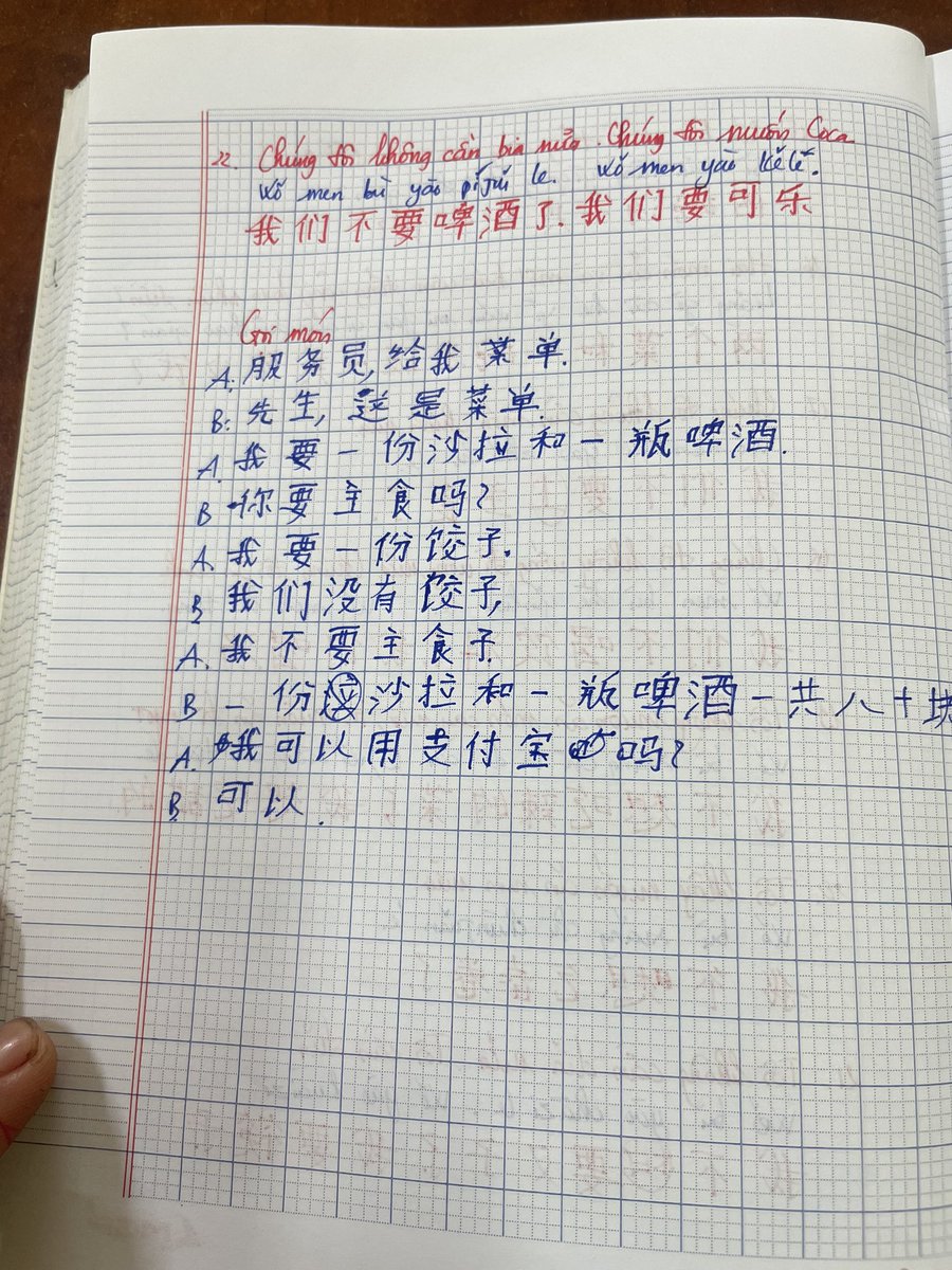 Scorpio121838's tweet photo. Mình nộp bài Gọi món, ngày 04/8, lớp KLT https://t.co/SpriKUujHz
