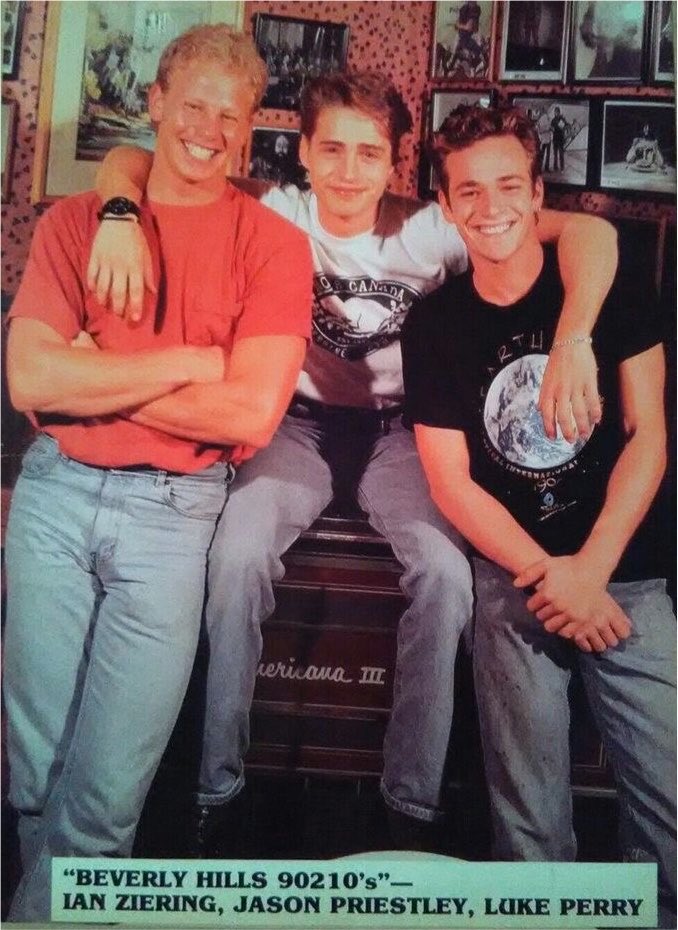 emoparkerr's tweet photo. Flash Tompson, Peter Parker and Harry Osborn in another universe https://t.co/JY8EMVqjNY