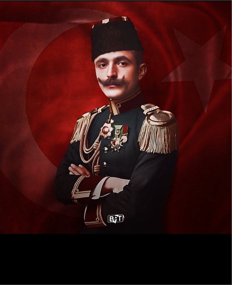 emredmcc's tweet photo. Hürriyet mücadelesinin sembol isimlerinden Enver Paşa'yı vefat yıl dönümünde saygıyla anmak gerek. Tarihimizin her safhası gibi onun hikayesi de bizler için çok kıymetli. Mekanı cennet olsun. https://t.co/rN833WVK9c