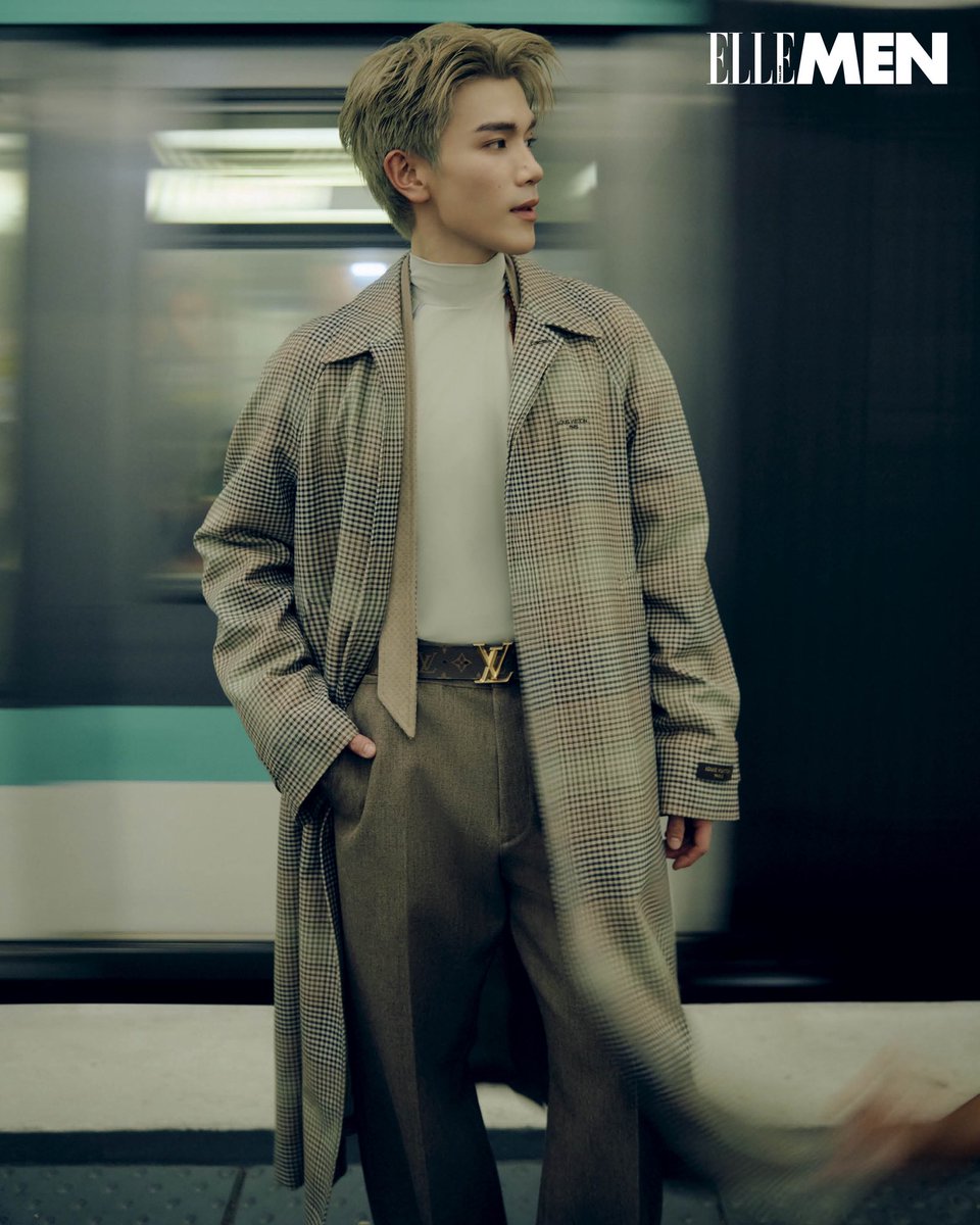 ElleMenThailand's tweet photo. Walking in Paris! โฟร์ท-ณัฐวรรธน์ พาเดินสำรวจอีกมุมหนึ่งของกรุงปารีส พร้อมถ่ายทอดจิตวิญญาณแห่งการเดินทางผ่านแฟชั่นเซ็ตจาก Louis Vuitton Fall-Winter 2026 ภายใต้วิสัยทัศน์ของ Pharrell Williams 

#ElleMenThailand 
#LouisVuitton
#LVMenFW26
#ElleMenThailandAndFourth 
#FourthNattawat https://t.co/VndeGdvrJ0