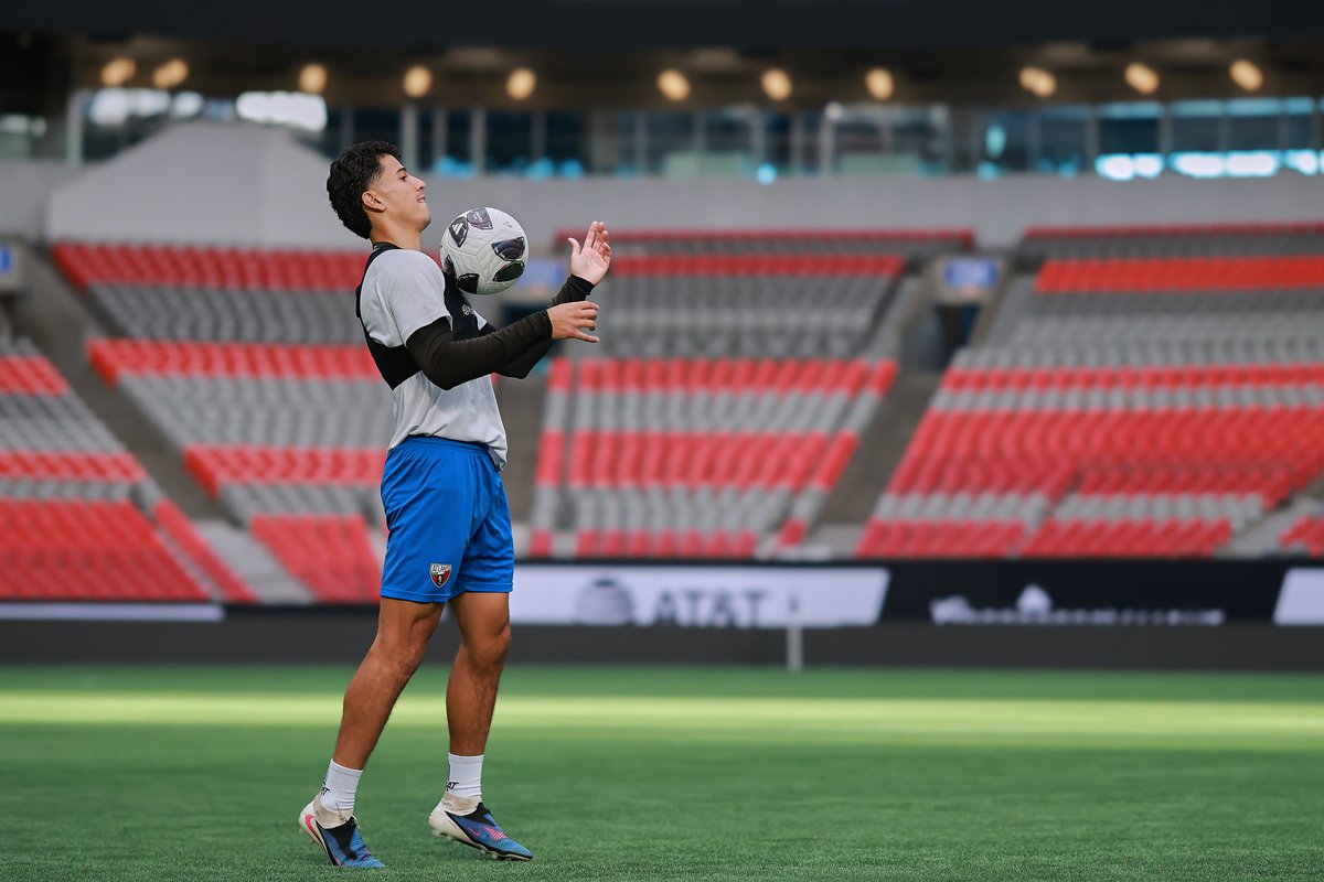 Atlante's tweet photo. Reconocimiento del BC Place y cierre de preparación para enfrentar a los @WhitecapsFC.

#LesGusteONoLesGuste https://t.co/mGEDgemvV7