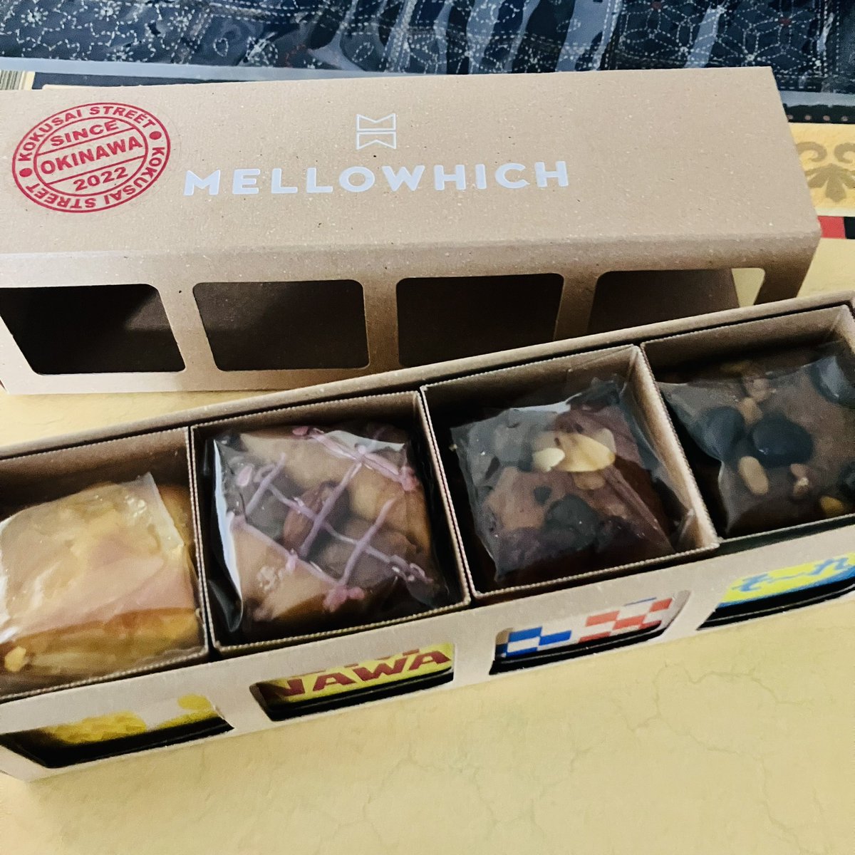 Moon6723's tweet photo. 当たり🎯だった〜🙌
沖縄土産のパウンドケーキも🥰
#今日のおやつ https://t.co/qiy5afrFMa