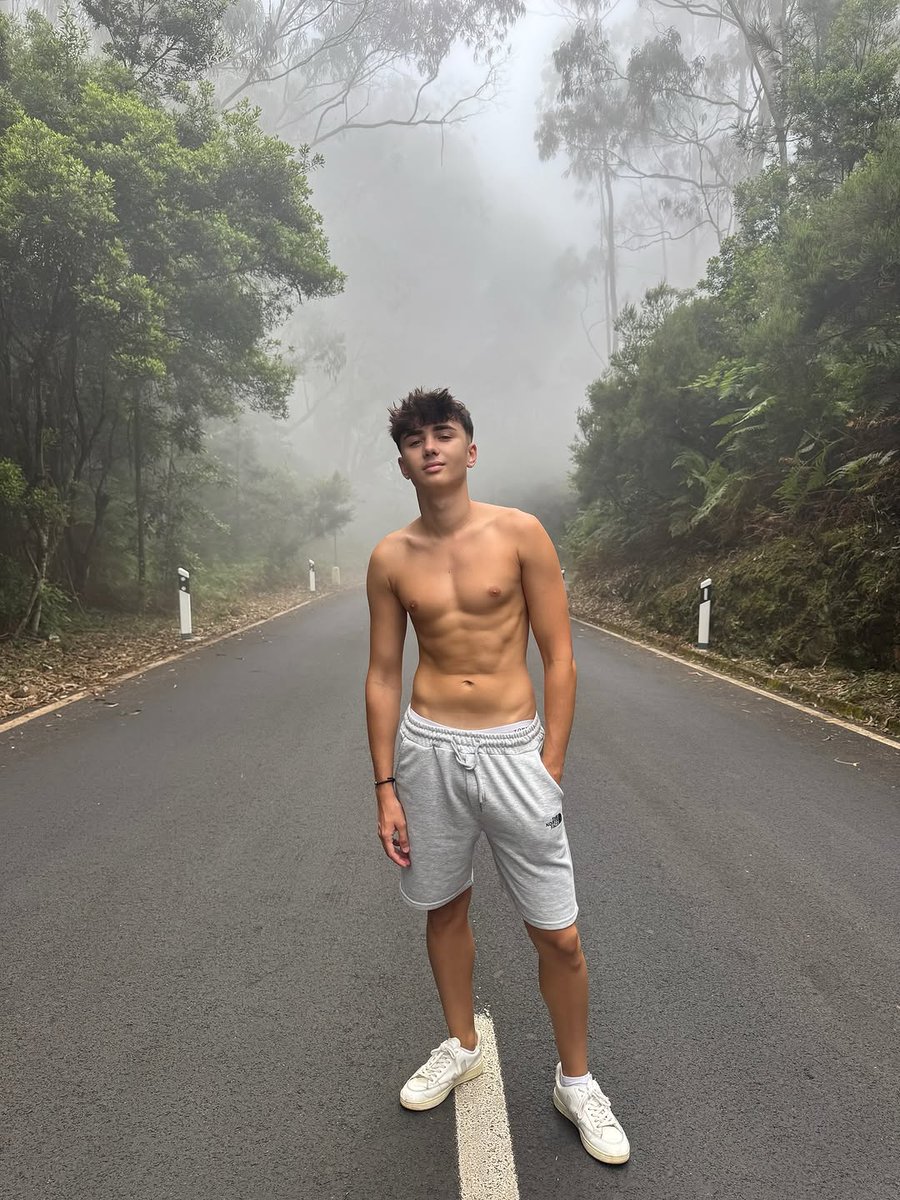 danielcollad694's tweet photo. https://t.co/daNVAo1A5g