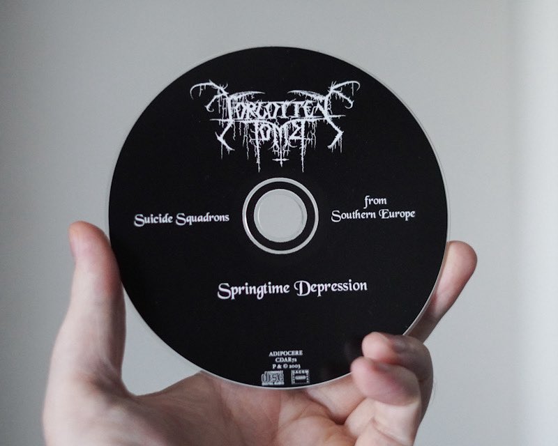 Defstar666's tweet photo. 🏚️ 23rd ANNIVERSARY 🏚️
🇮🇹 FORGOTTEN TOMB - Springtime Depression (2003)
A bleak, beautiful fusion of black metal agony and slow doom melancholia
#ForgottenTomb #italian #depressive #blackmetal #dsbm #AlbumAnniversary https://t.co/YlUUezD8bo