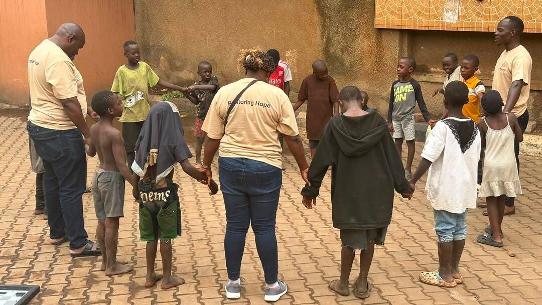 MtaaniF1's tweet photo. Last Saturday, we stepped into the community.

We listened to their stories and saw the children behind the circumstances.

Safety, healing, opportunity, and a path towards family and community are at the heart of what we do for street-connected children. 

 #ChildProtection #UG https://t.co/ZQ4LHZBf6A
