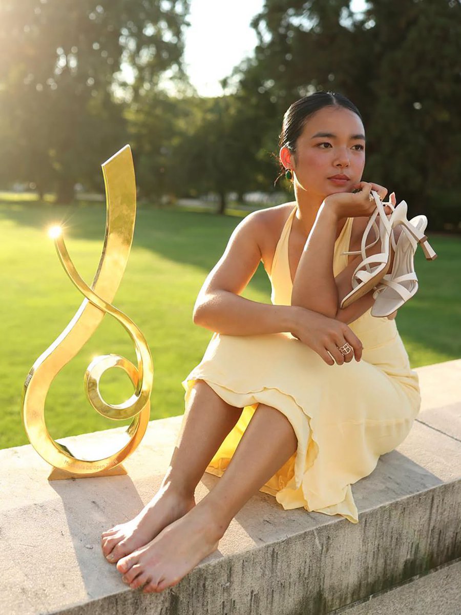 PhilstarNews's tweet photo. SHE'S SERVING, ON AND OFF THE COURT 😍

The Mubadala DC Open shared a new set of photos featuring Alex Eala posing with her championship trophy at iconic spots around Washington, D.C., following her historic title run.

Captioned "Serving first ✨🏆," the post spotlighted the Filipina tennis star basking in her milestone victory after becoming the first Filipino to win a WTA Tour singles title at the 2026 Mubadala DC Open.

📷 Mubadala DC Open